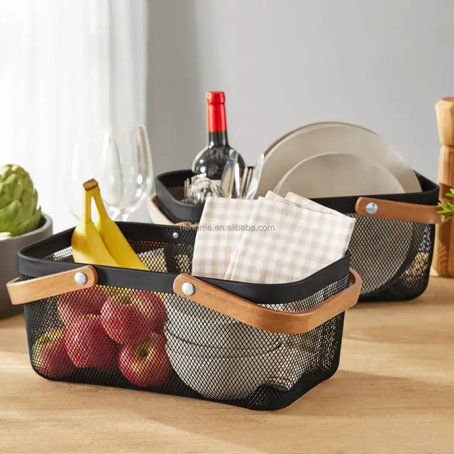 MESH STORAGE WITH WOODEN HANDLES