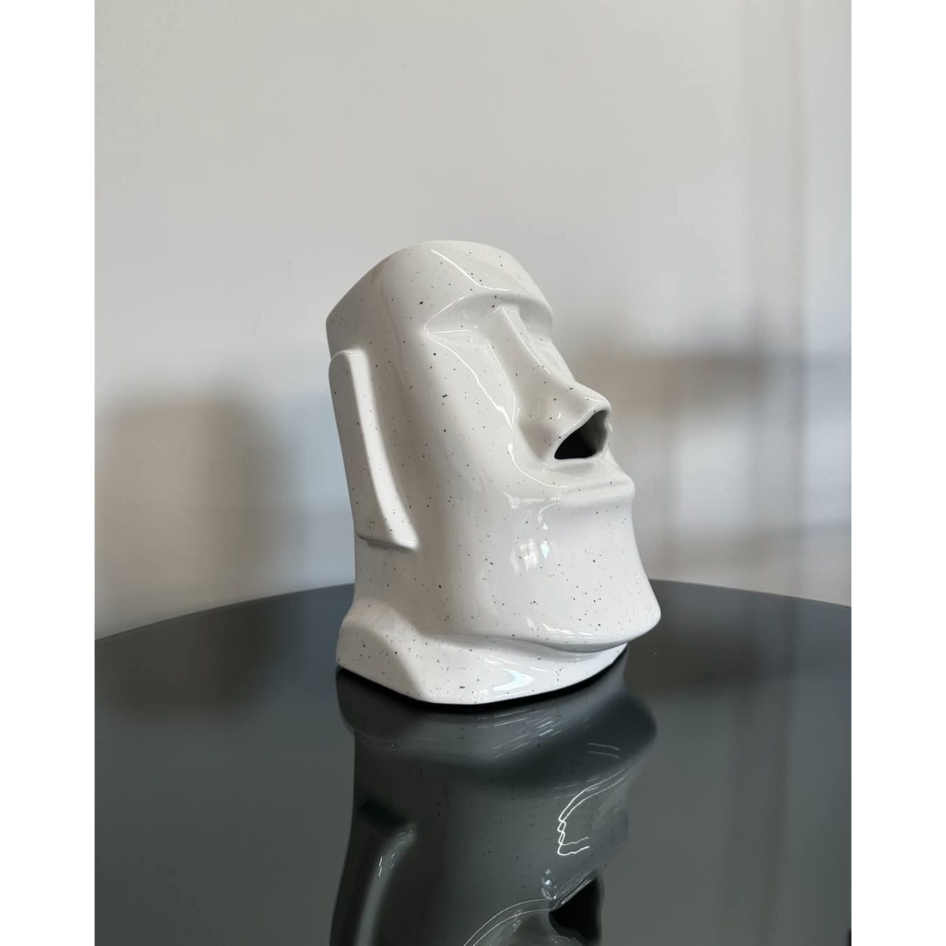 MOI STONE STATUE TISSUE BOX
