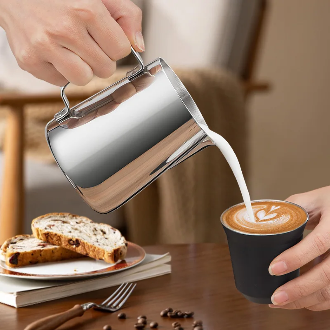 STAINLESS STEEL MILK PITCHER 600 ML