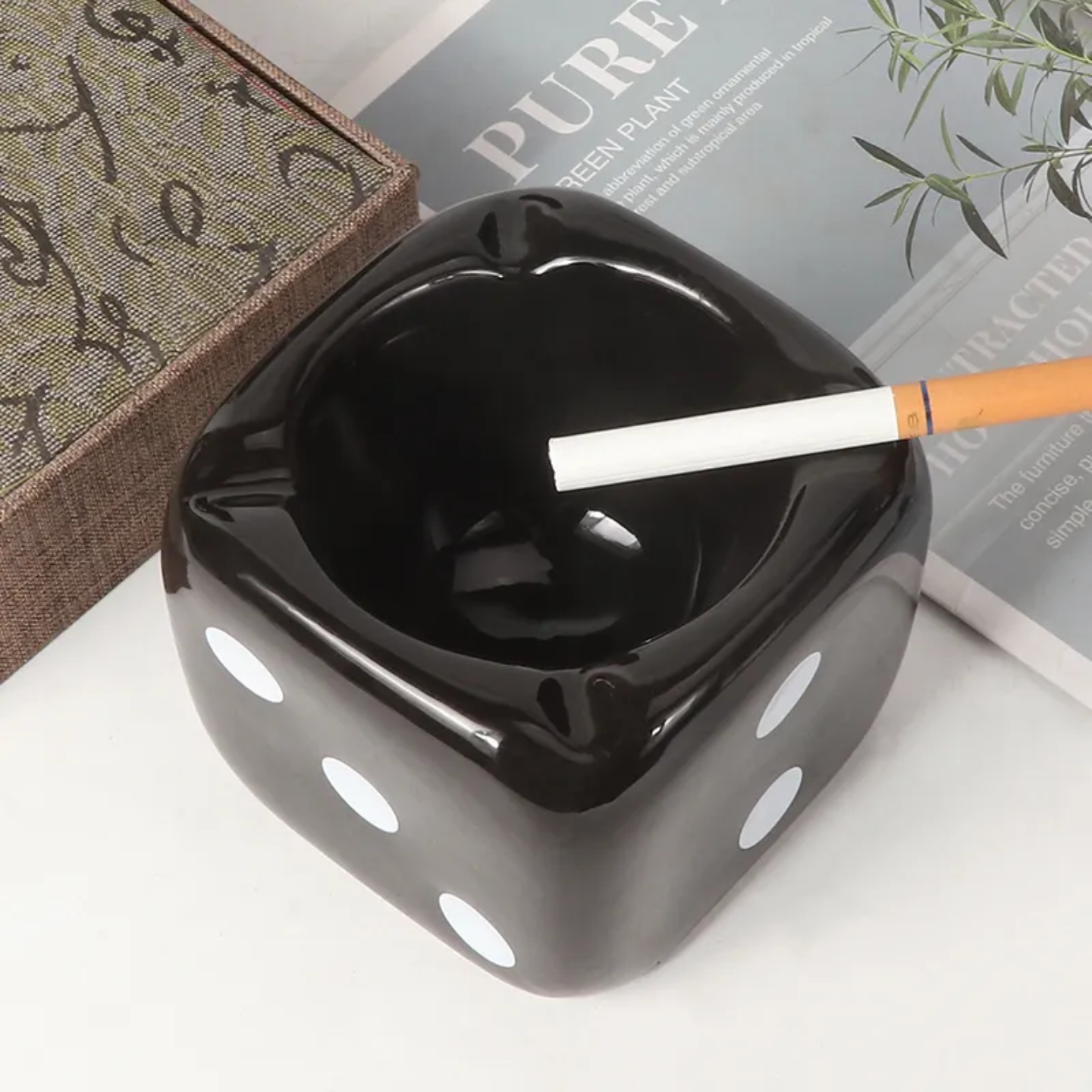 CERAMIC DICE ASHTRAY