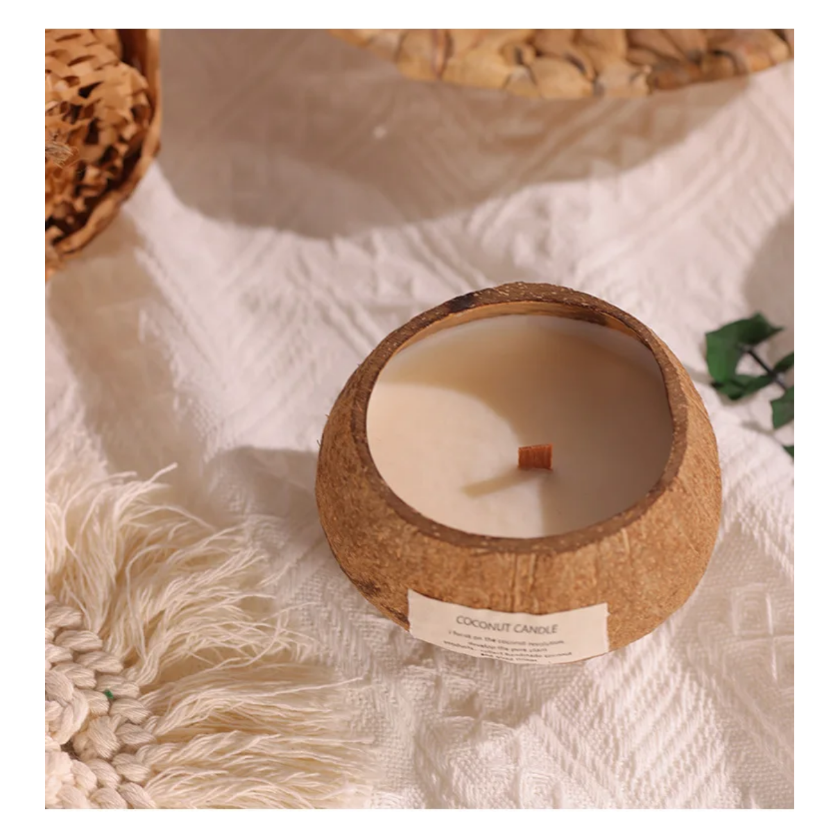 NATURAL COCONUT CANDLE GARDENIA SCENT