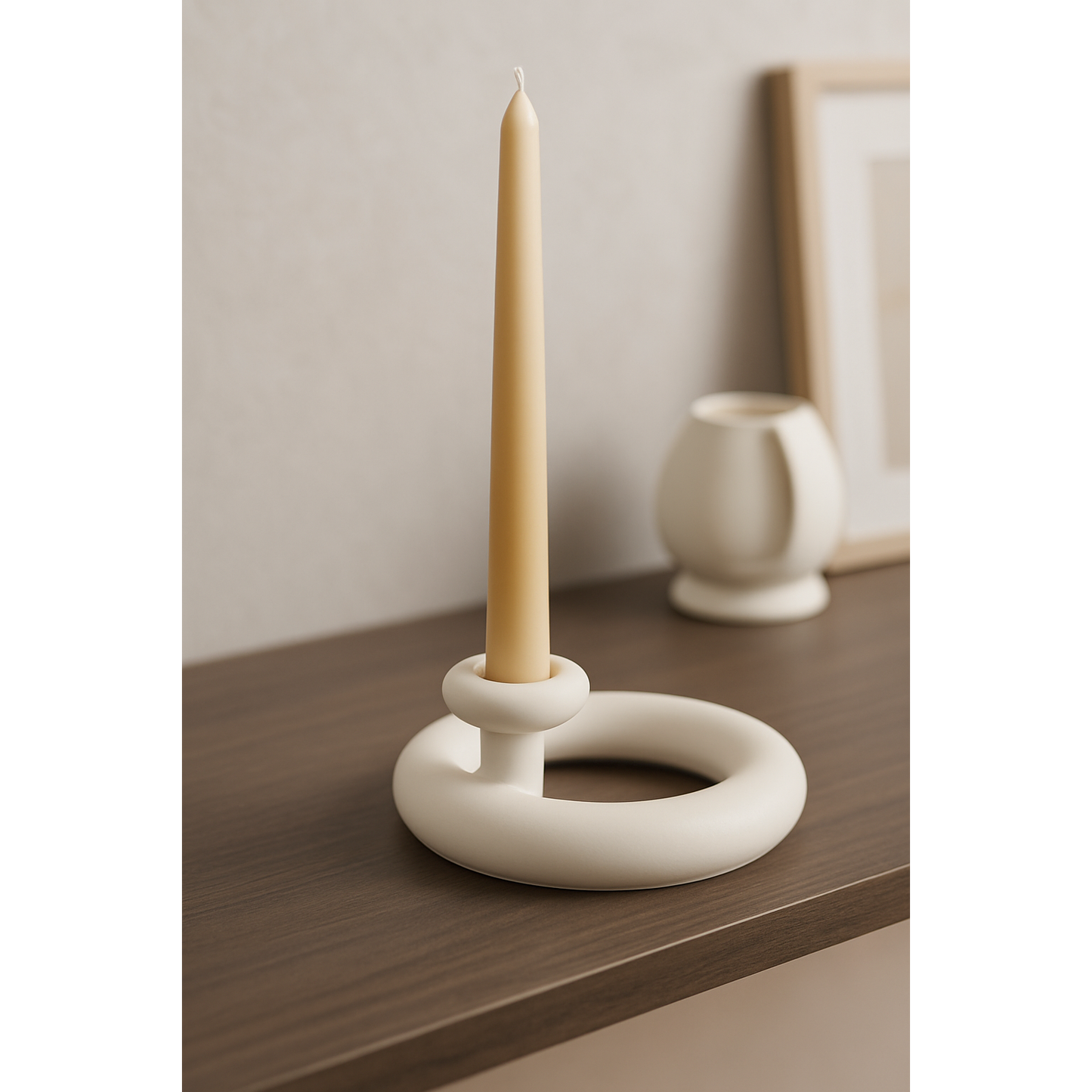 CERAMIC ROUND WHITE CANDLE HOLDER