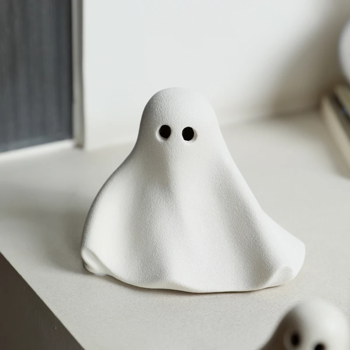 CERAMIC GHOST FIGURE