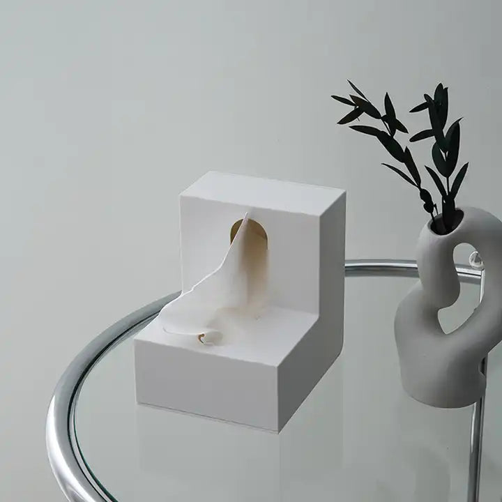 Tissue box