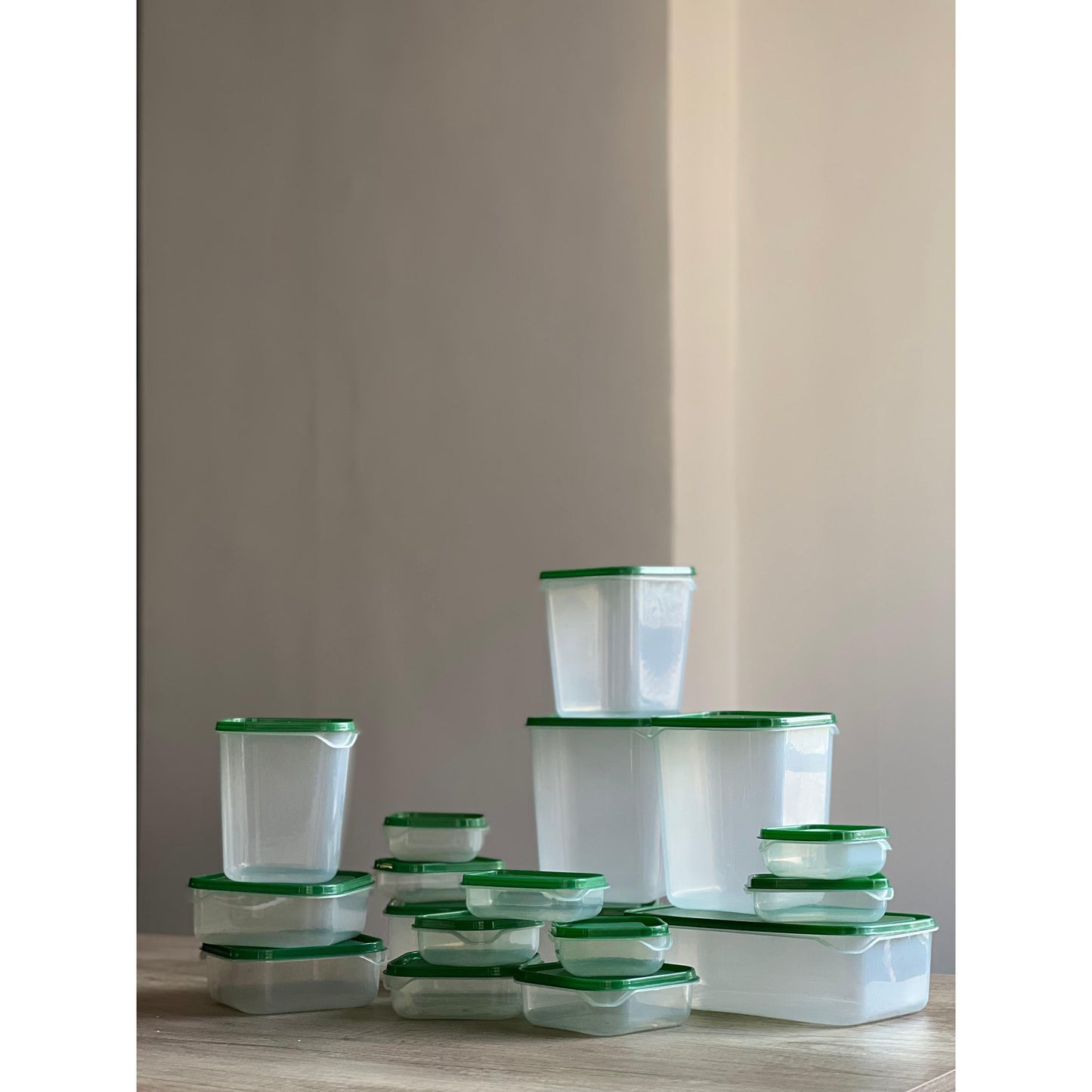 Food container set of  17 PIECES