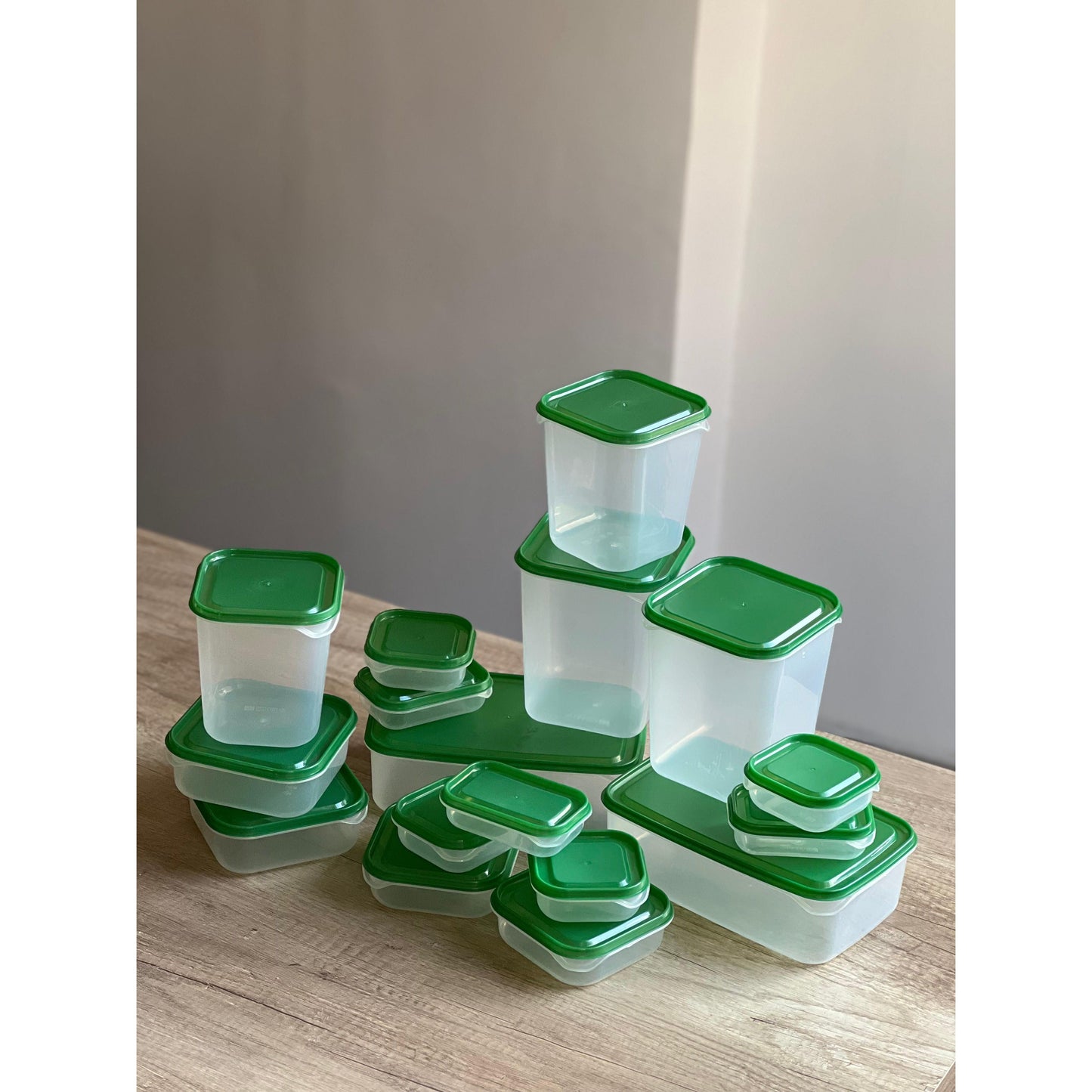 Food container set of  17 PIECES