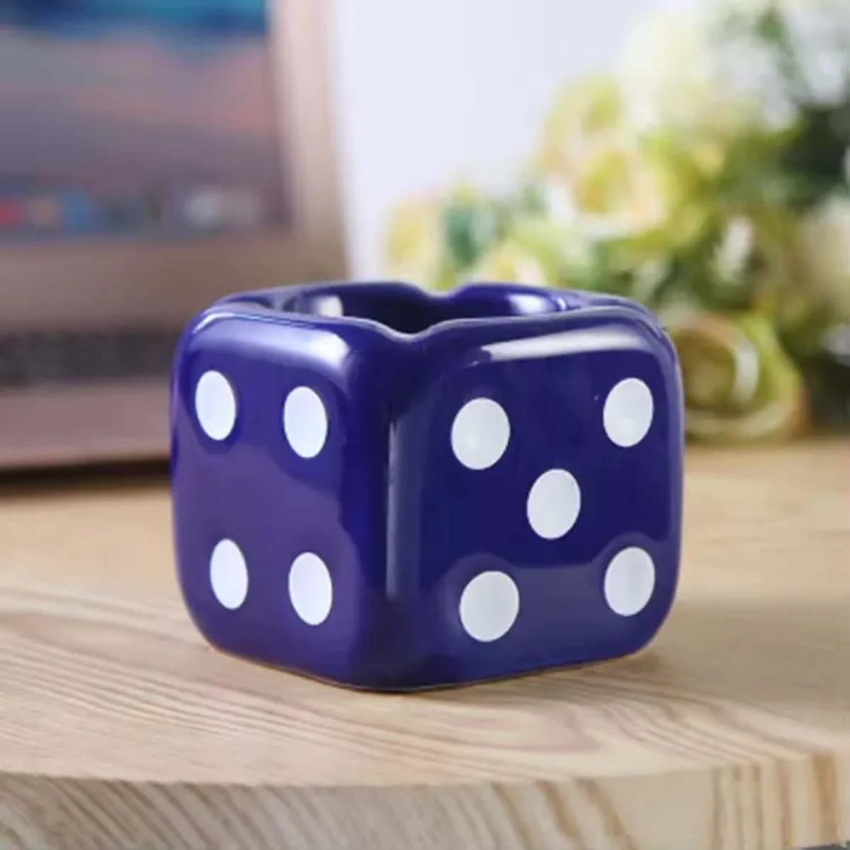 CERAMIC DICE ASHTRAY