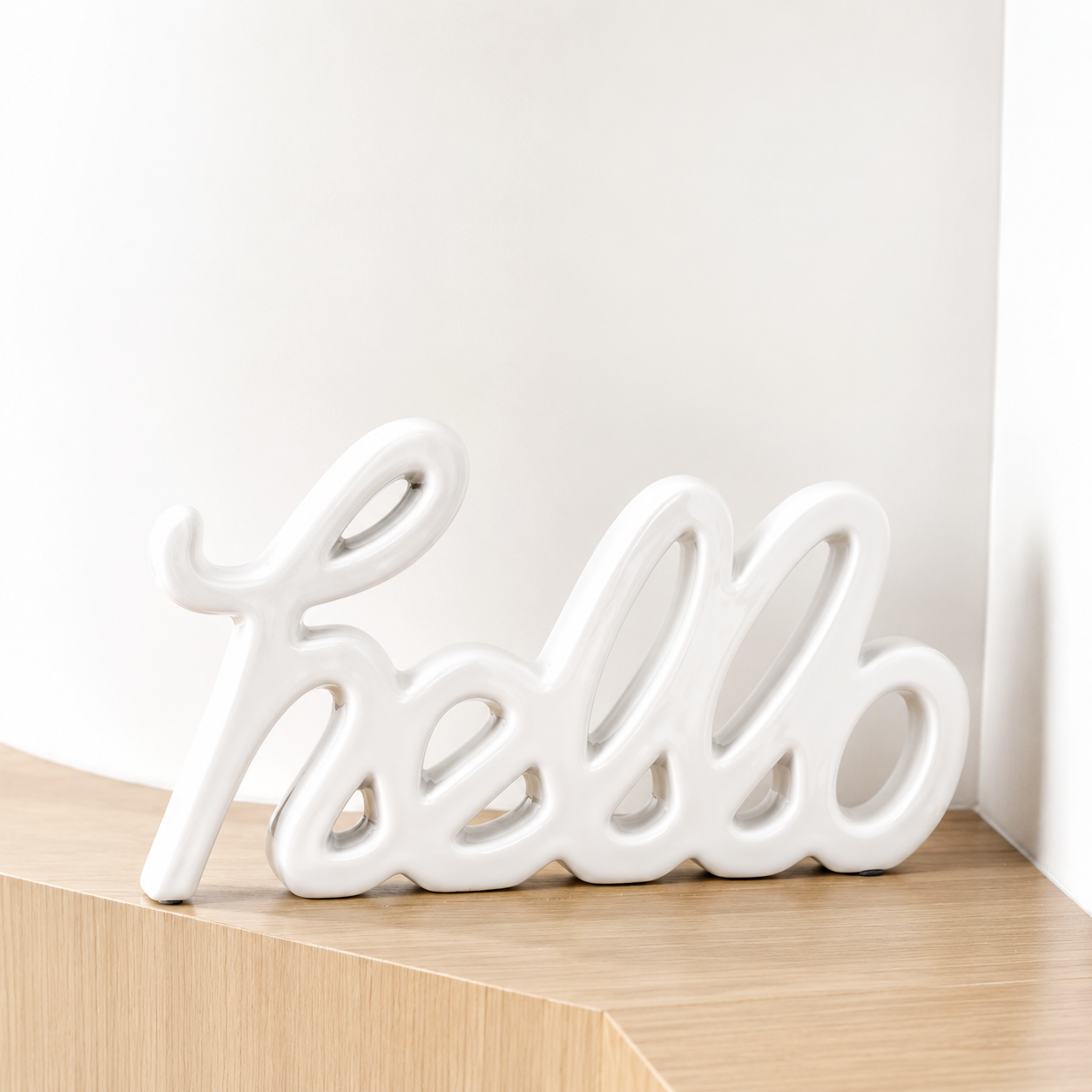 HELLO CERAMIC FIGURE 31×4×15.5 cm WHITE