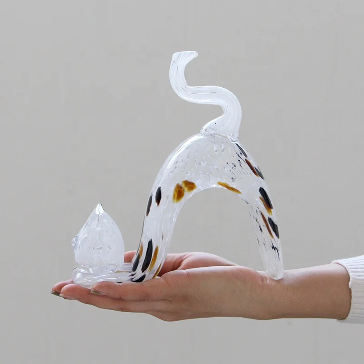 GLASS CHEETAH FIGURE