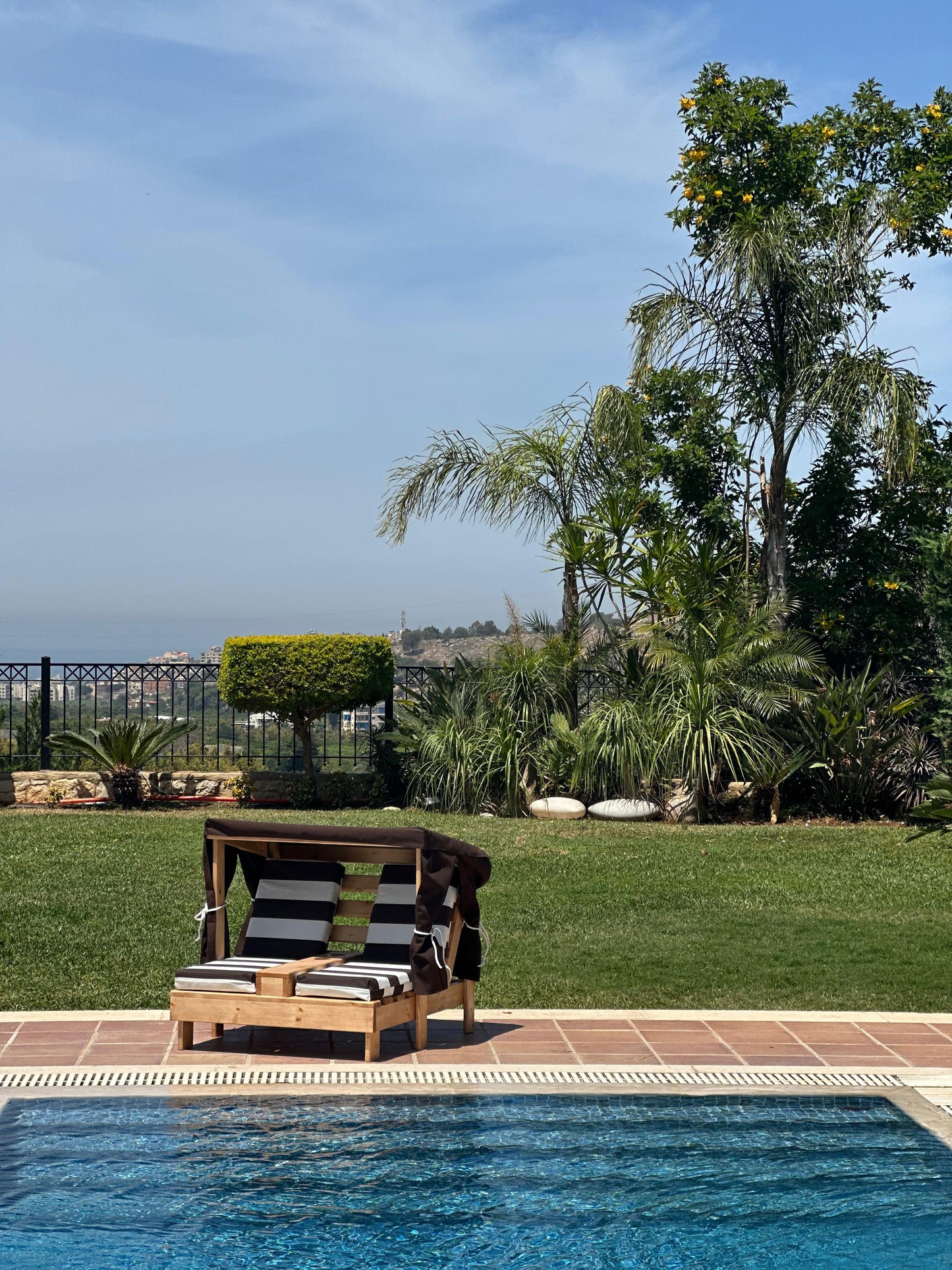 Kids Outdoor chaise Lounge