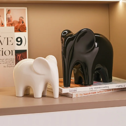 ELEPHANT FIGURES RESIN SET