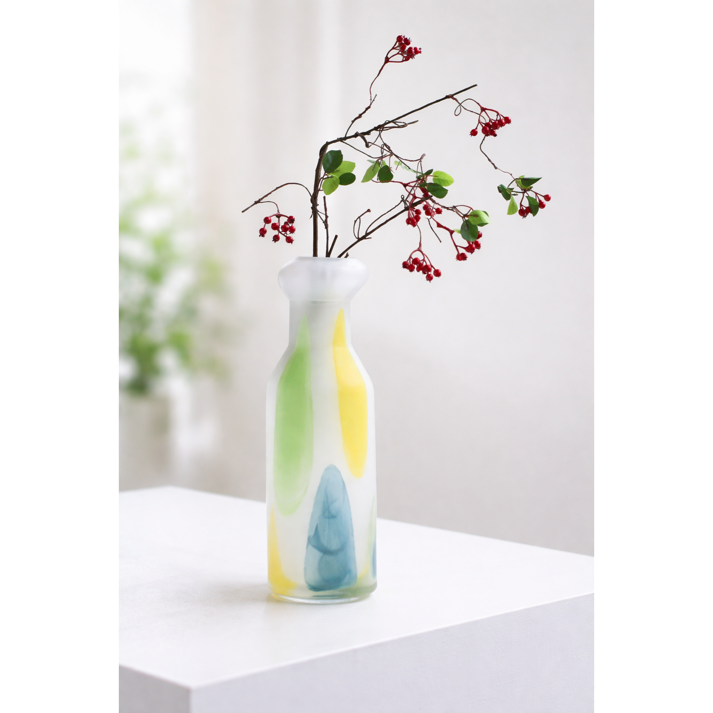 MODERN LARGE GLASS VASE