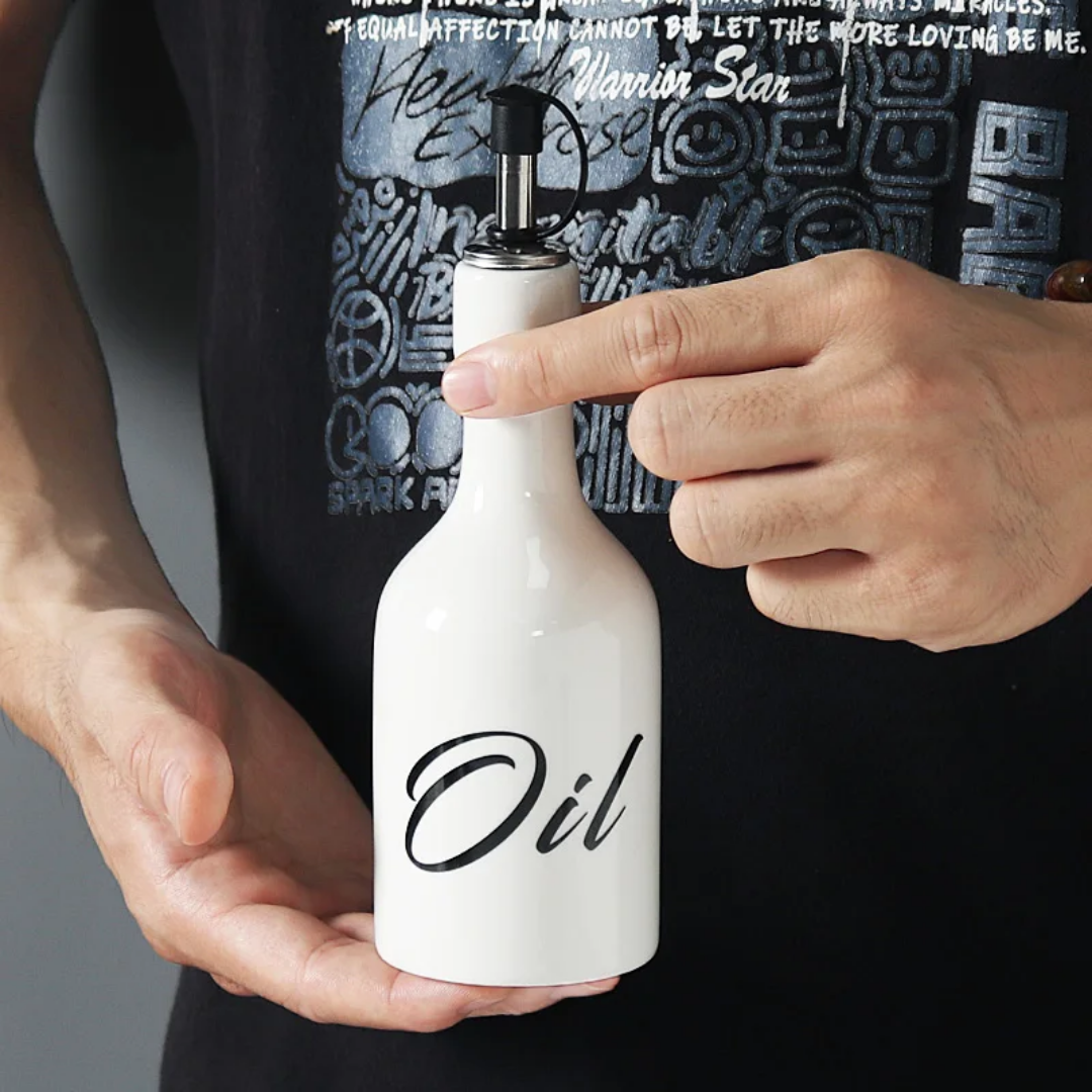 CERAMIC OIL AND VINEFAR BOTTLES