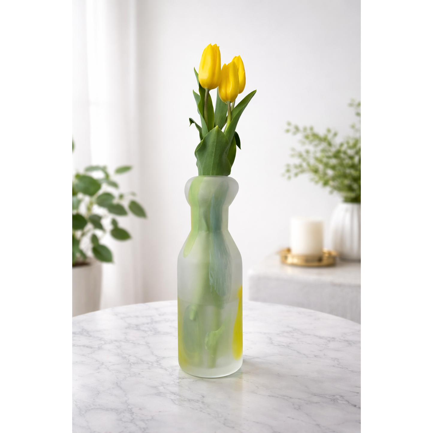 MODERN LARGE GLASS VASE
